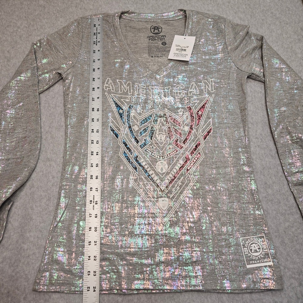 MMA American Fighter Women's Silver Foil Buckle Graphic Long Sleeve NWT XS - Picture 4 of 6